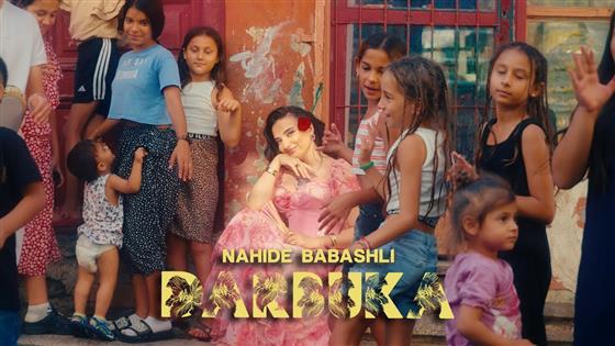 Nahide Babashlı Darbuka