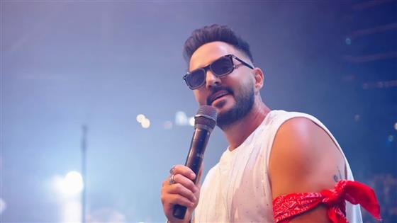 Gökhan Özen Gülme Sevgilim
