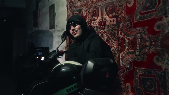 JEFE TAHTINDA