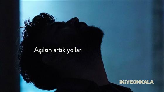 İkiye On Kala Yıkılsın Barikatlar